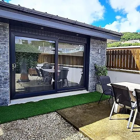 Coastal Heaven داونيغس